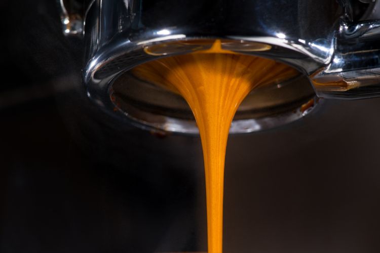 Espresso Shot from Bottomless Portafilter