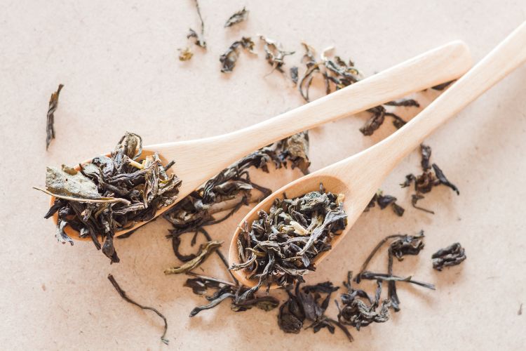 Dried Oolong Tea Leaves