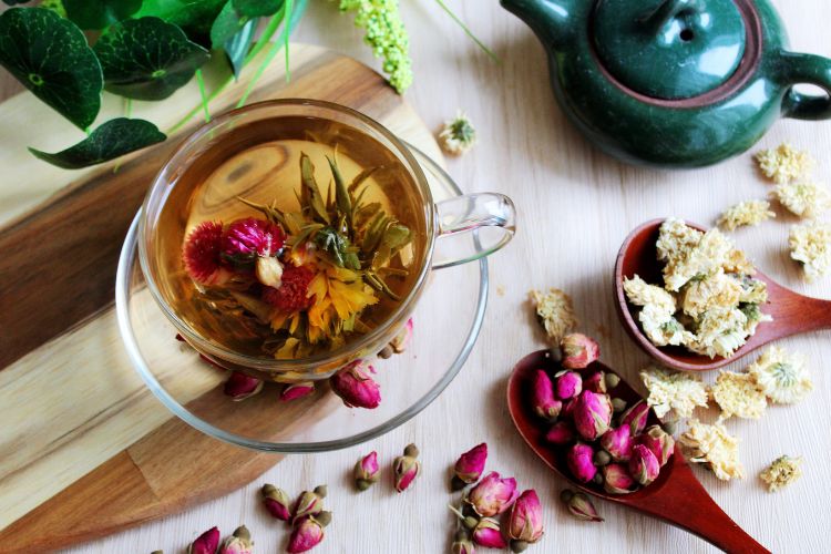 Flower petal infused tea